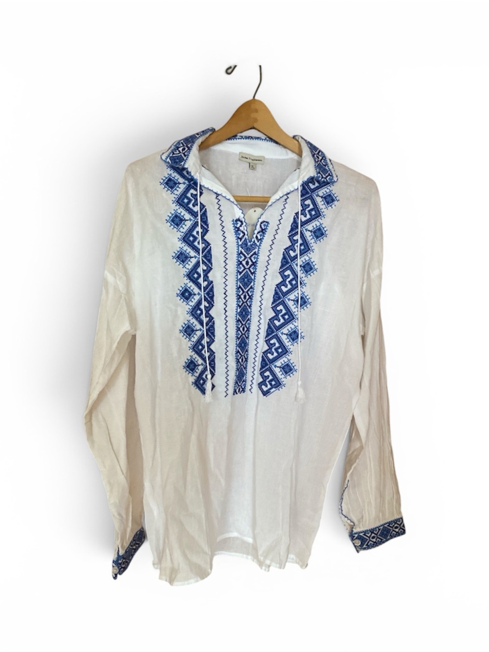 NWT  traditional Ukrainian or Romanian folk blouses hand made embroidered sz XL
